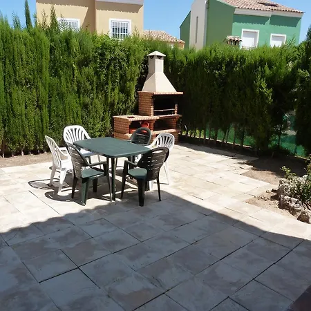 Adosado Calle Mar Cantabrico Holiday home Puebla de Vallbona