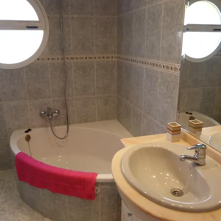 Holiday home Adosado Calle Mar Cantabrico *
