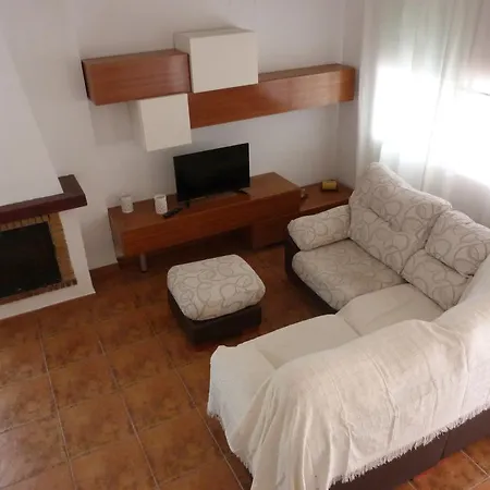 Adosado Calle Mar Cantabrico Holiday home Puebla de Vallbona
